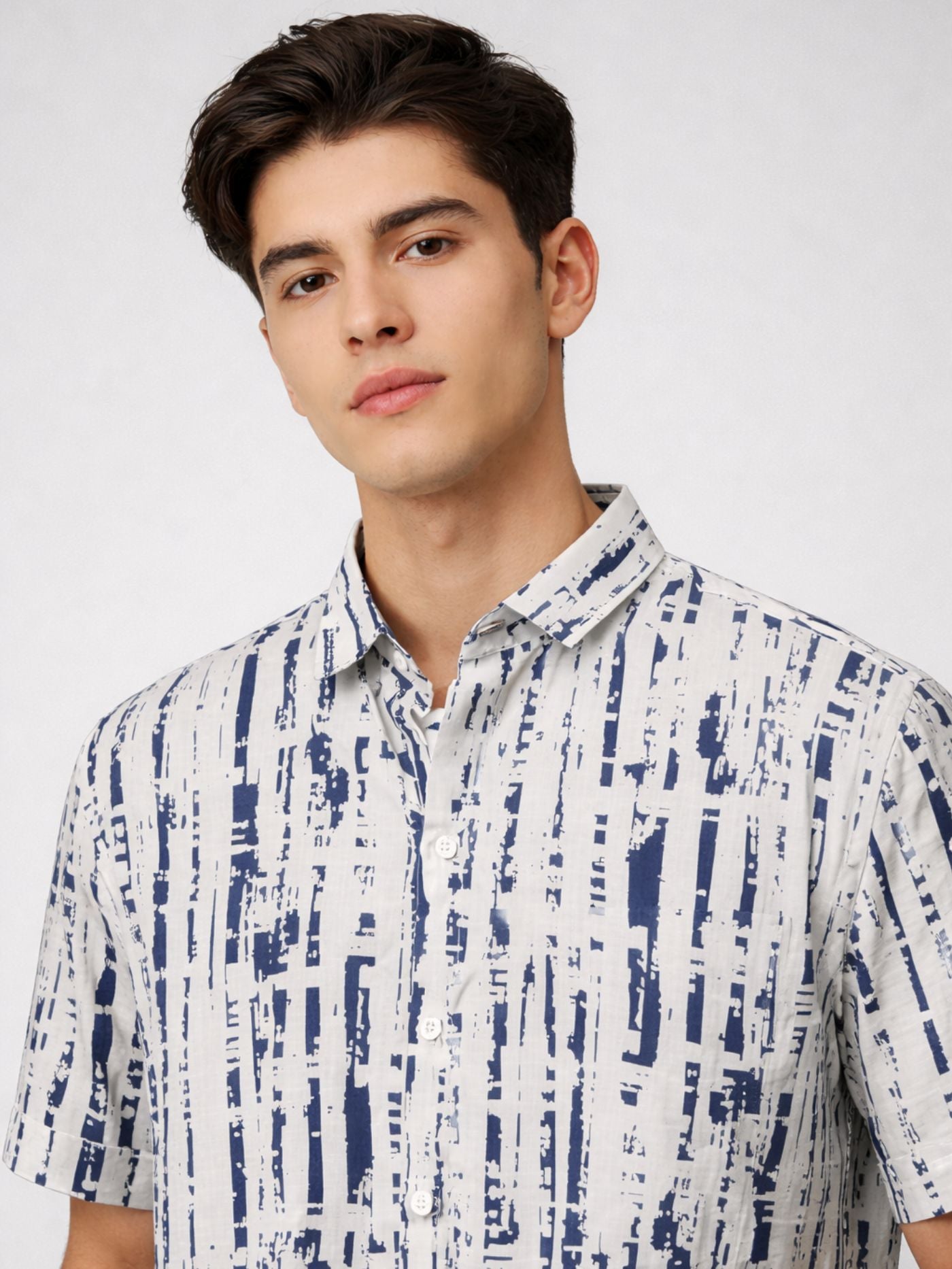 Smart casual blue printed shirt for summer