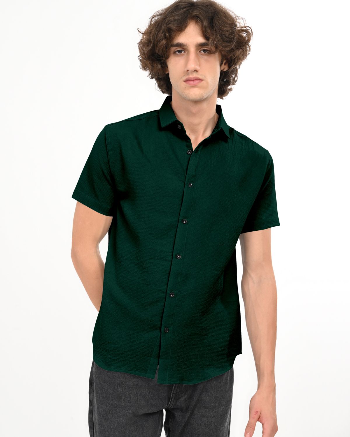 Casual men’s dark green summer short sleeve shirt