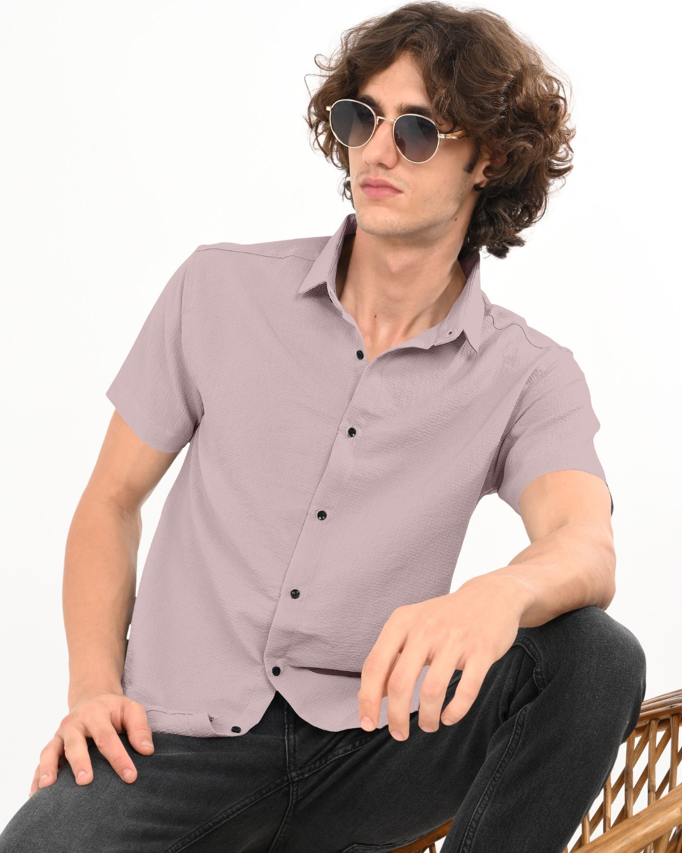 Dusty mauve textured short sleeve shirt styled with sunglasses