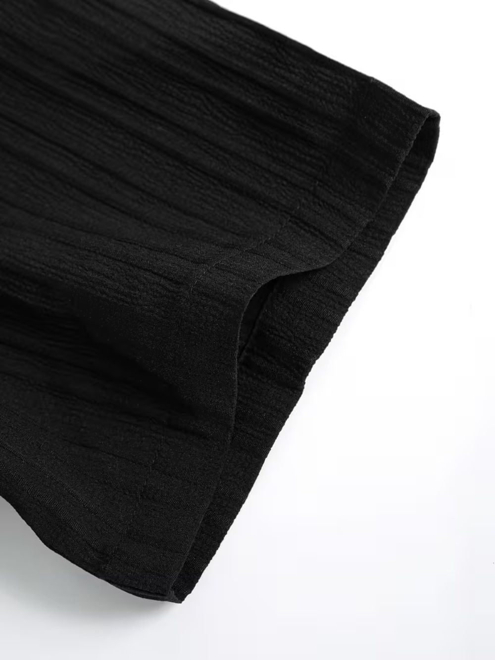 Sleeve detail of premium noir sand street shirt