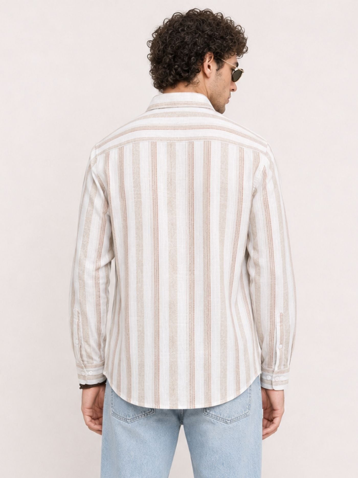 Men’s relaxed-fit beige striped Full Sleeve shirt